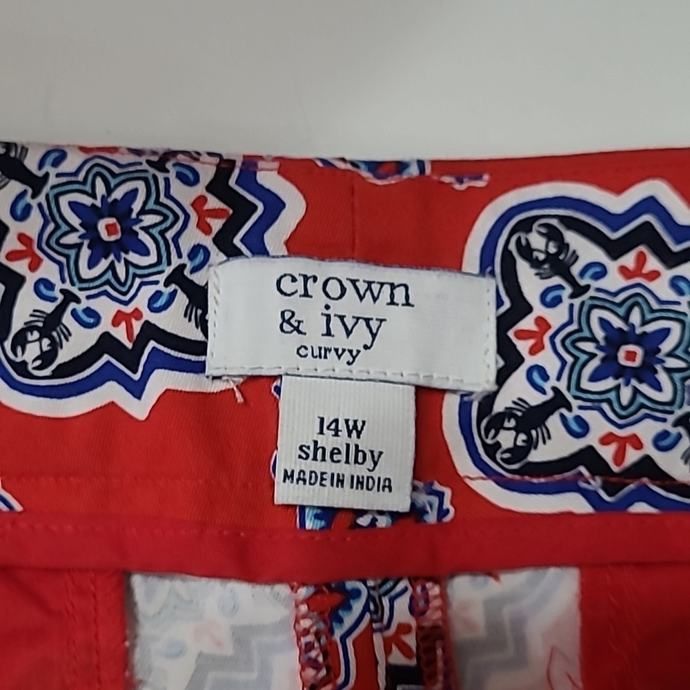 NWOT Crown & Ivy Red Designed Shelby Shorts with Scalloped Hem size 14W - Picture 3 of 9